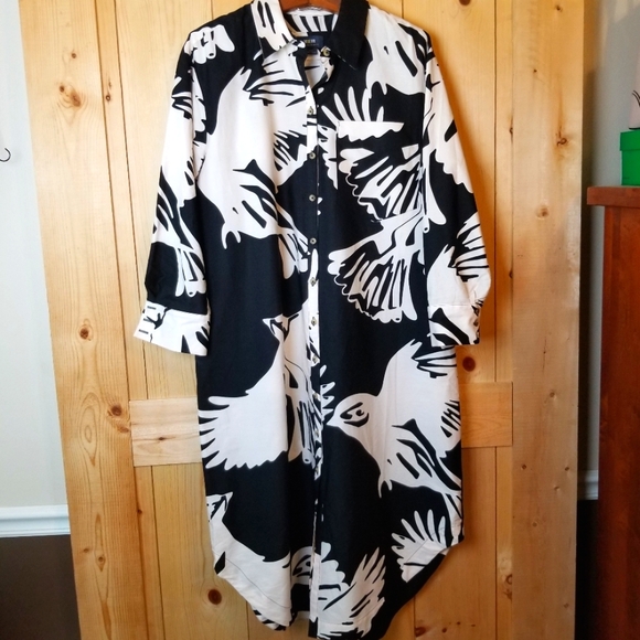 Anthropologie Maeve The Soren Black and White Bird Print LS Midi